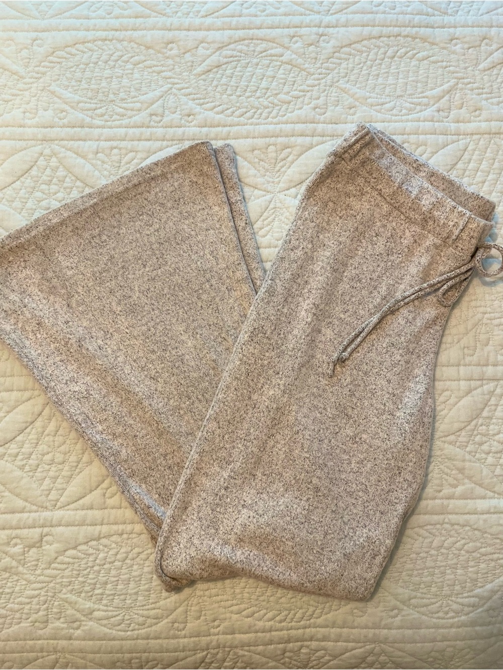 OUT FROM UNDER Cozy Knit Gray Lounge Wide Leg Pants with Drawstring Waist XL